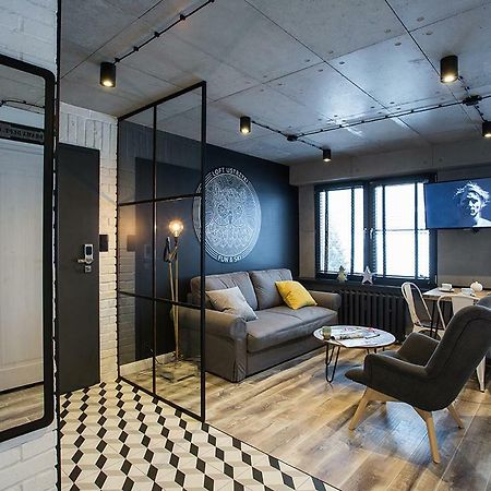 Loft Ustrzyki Apartment Ustrzyki Dolne Bagian luar foto