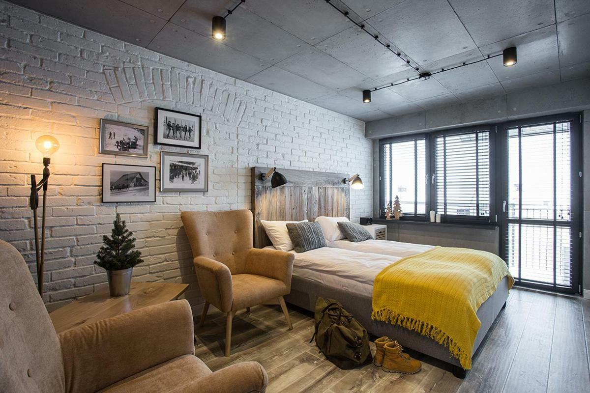 Loft Ustrzyki Apartment Ustrzyki Dolne Bagian luar foto